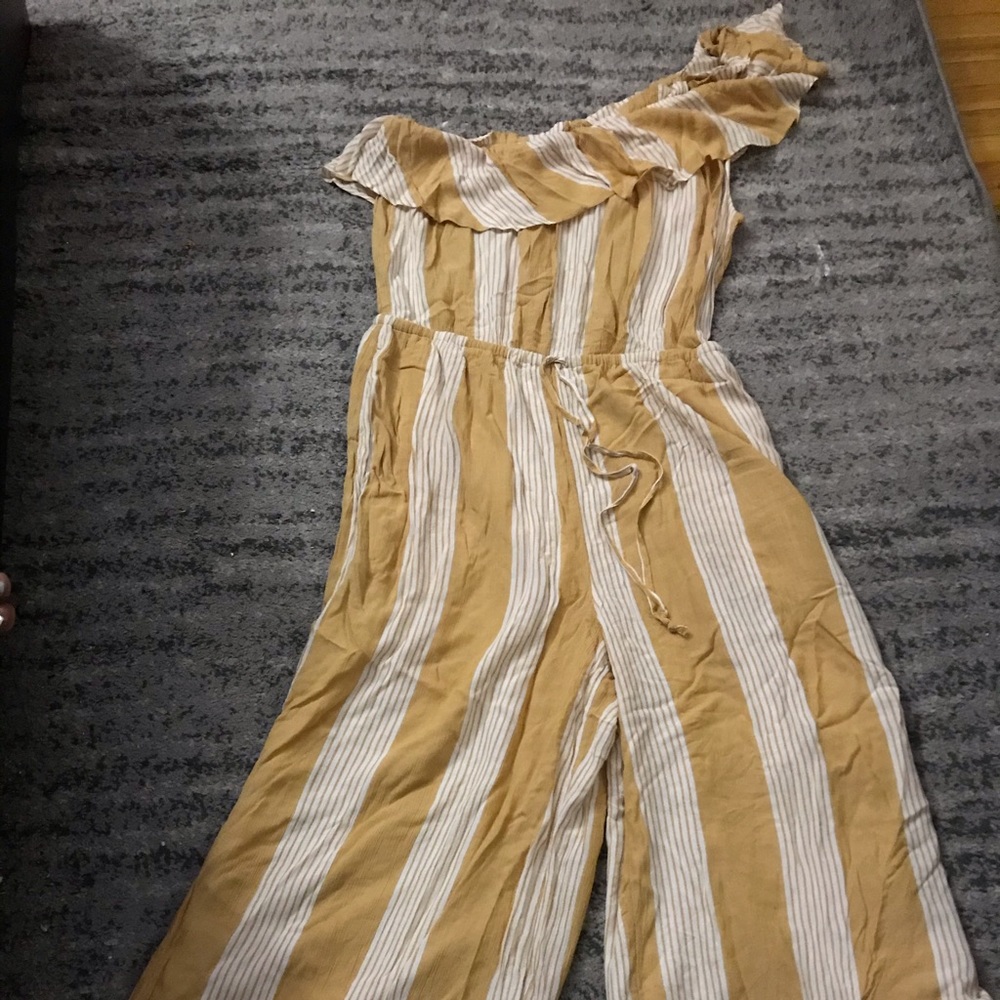 American eagle jumpsuit